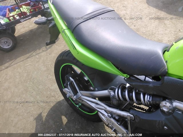 JKAEXEC189DA30286 - 2009 KAWASAKI EX650 C 绿色 照片 6