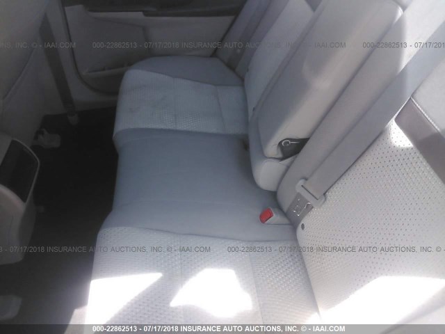 4T4BF1FK1CR204844 - 2012 TOYOTA CAMRY SE/LE/XLE WHITE photo 8