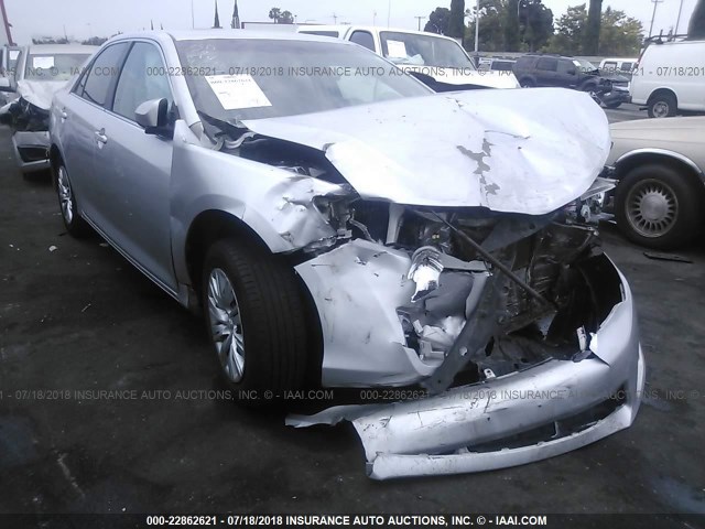 4T4BF1FK8DR312587 - 2013 TOYOTA CAMRY L/SE/LE/XLE SILVER photo 1