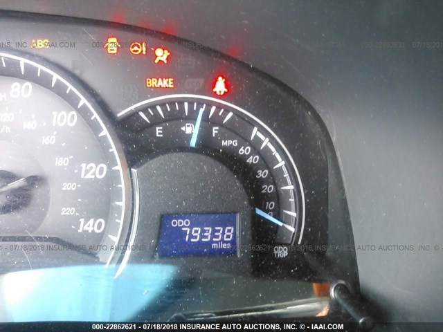 4T4BF1FK8DR312587 - 2013 TOYOTA CAMRY L/SE/LE/XLE 银色 照片 7