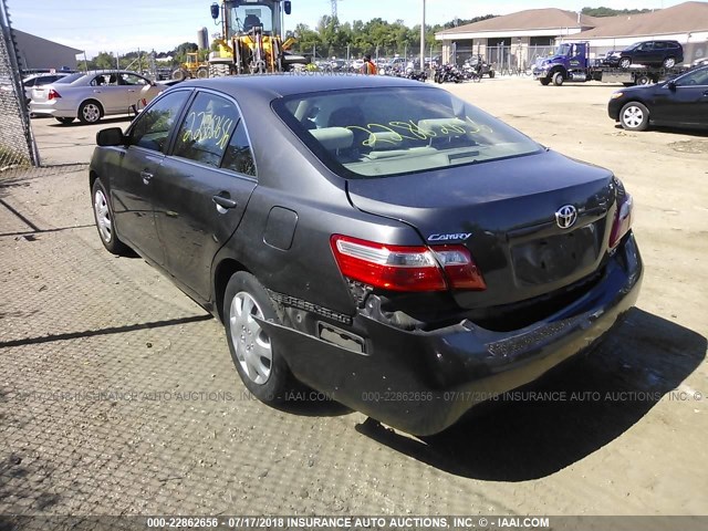 4T4BE46KX7R003504 - 2007 TOYOTA CAMRY NEW GENERATION CE/LE/XLE/SE GRAY photo 3