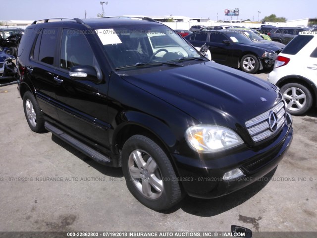 4JGAB57E65A538499 - 2005 MERCEDES-BENZ ML 350 BLACK photo 1