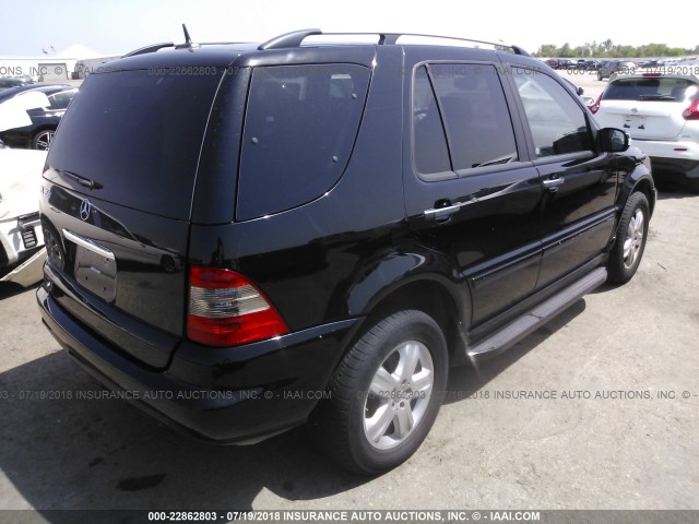 4JGAB57E65A538499 - 2005 MERCEDES-BENZ ML 350 BLACK photo 4