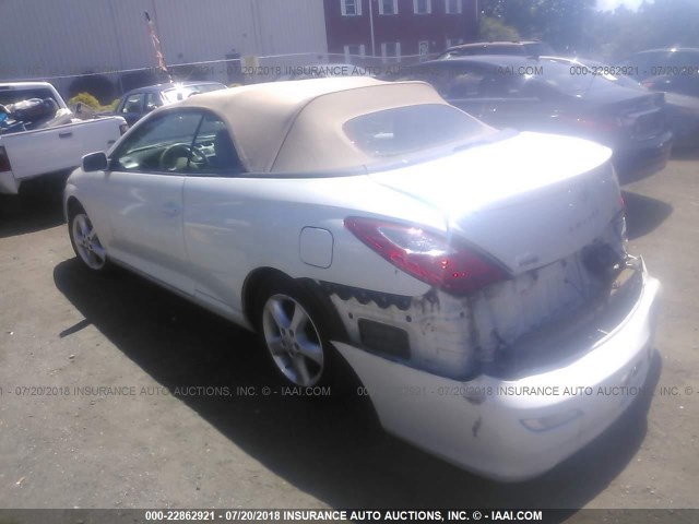 4T1FA38P57U131353 - 2007 TOYOTA CAMRY SOLARA SE/SLE WHITE photo 3