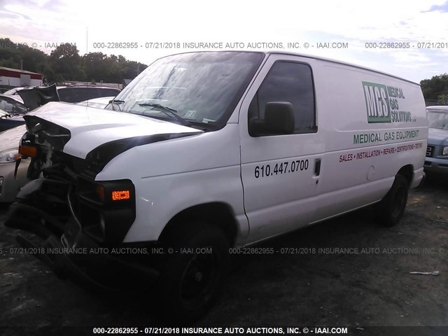 1FTNE1EW7BDA44728 - 2011 FORD ECONOLINE E150 VAN WHITE photo 2