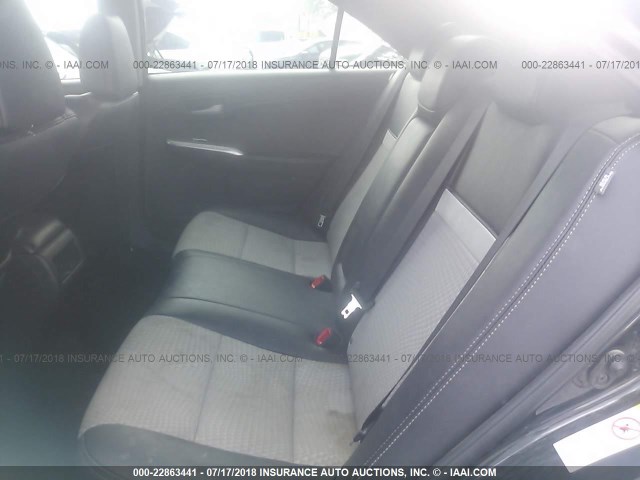 4T1BF1FK3EU317157 - 2014 TOYOTA CAMRY L/SE/LE/XLE შავი ფოტო 8