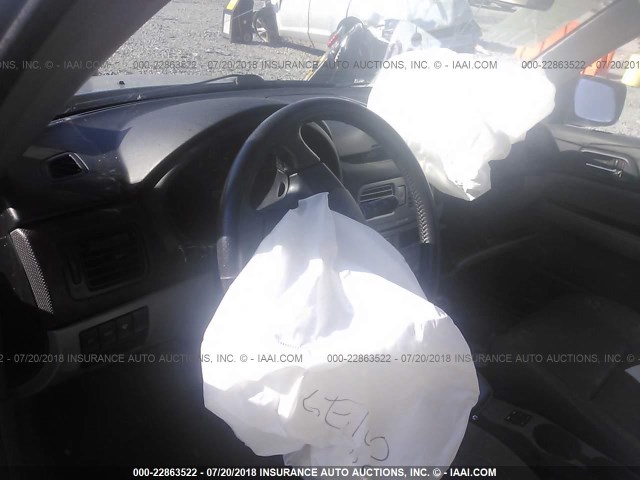 JF1SG656X4H763872 - 2004 SUBARU FORESTER 2.5XS ვერცხლისფერი ფოტო 5