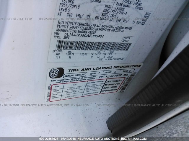 5LMJJ2J50AEJ05464 - 2010 LINCOLN NAVIGATOR WHITE photo 9