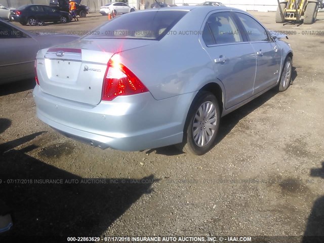 3FADP0L3XAR401274 - 2010 FORD FUSION HYBRID Light Blue photo 4