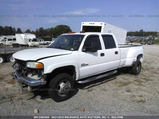 1GTJK33D46F261135 - 2006 GMC NEW SIERRA K3500 WHITE photo 2