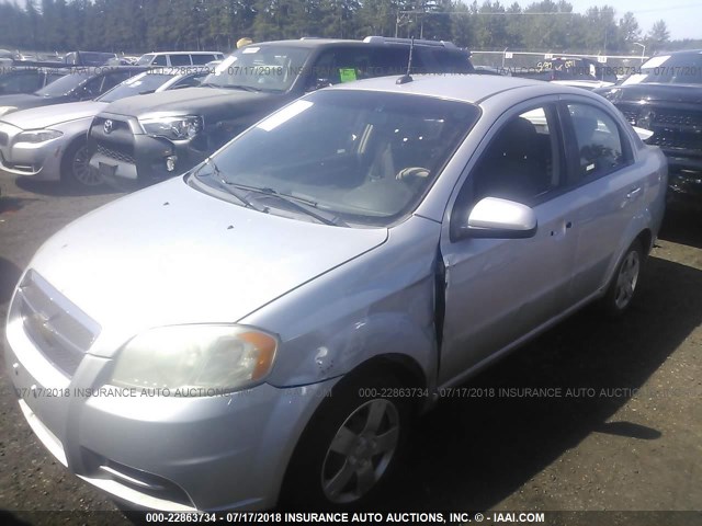 KL1TD5DE3AB122689 - 2010 CHEVROLET AVEO LS/LT SILVER photo 2