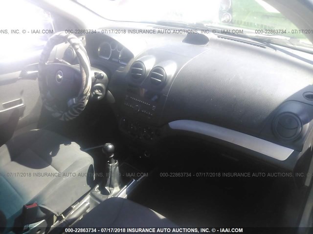 KL1TD5DE3AB122689 - 2010 CHEVROLET AVEO LS/LT 银色 照片 5