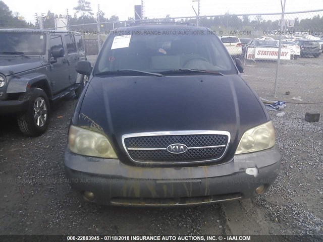 KNDUP131146506625 - 2004 KIA SEDONA EX/LX BLACK photo 6