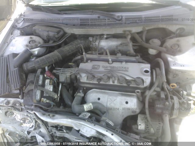 1HGCF8643XA083420 - 1999 HONDA ACCORD DX SILVER photo 10