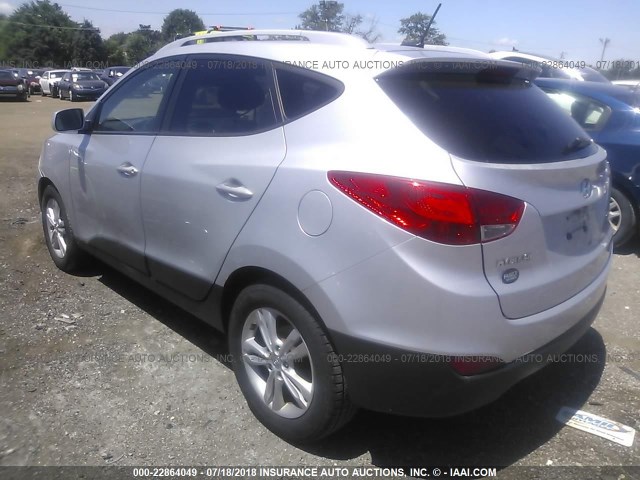 KM8JU3AC2AU111559 - 2010 HYUNDAI TUCSON GLS/LIMITED SILVER photo 3