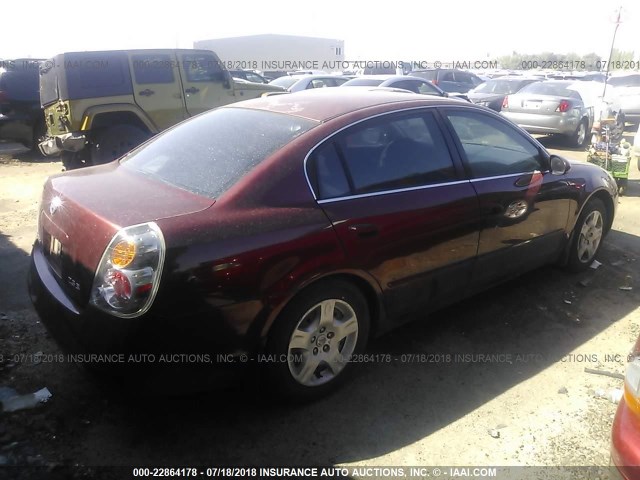 1N4AL11D72C246781 - 2002 NISSAN ALTIMA S/SL RED photo 4