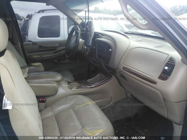 5LMPU28L1XLJ02227 - 1999 LINCOLN NAVIGATOR მწვანე ფოტო 5