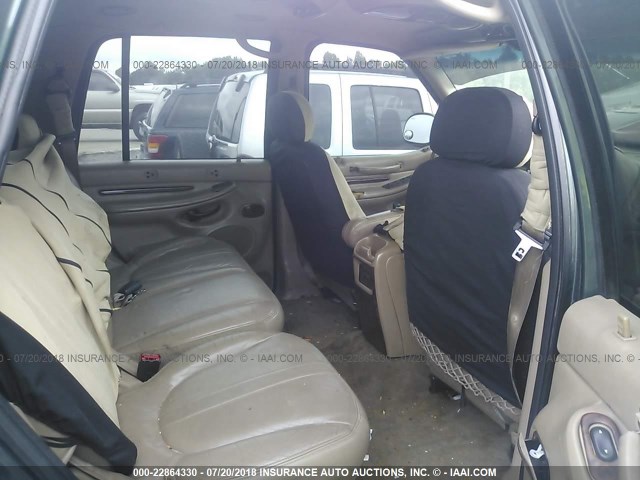 5LMPU28L1XLJ02227 - 1999 LINCOLN NAVIGATOR მწვანე ფოტო 8