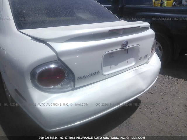 JN1DA31D22T432630 - 2002 NISSAN MAXIMA GLE/GXE/SE WHITE photo 6