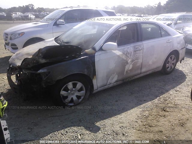 4T1BE46K79U844578 - 2009 TOYOTA CAMRY SE/LE/XLE WHITE photo 2