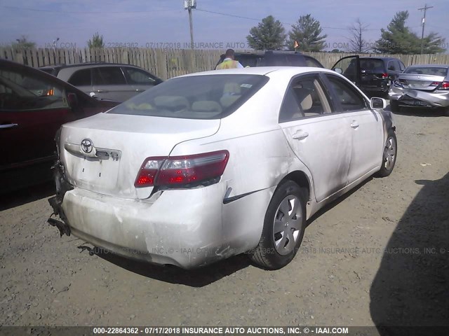 4T1BE46K79U844578 - 2009 TOYOTA CAMRY SE/LE/XLE WHITE photo 4