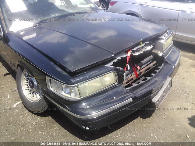 1LNLM81W0TY725733 - 1996 LINCOLN TOWN CAR EXECUTIVE BLACK photo 6