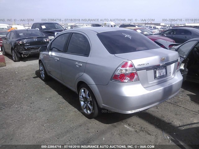 KL1TD56658B243854 - 2008 CHEVROLET AVEO LS SILVER photo 3