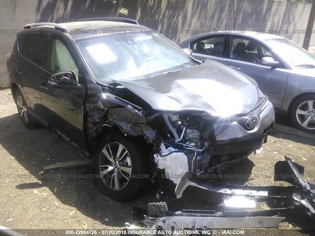 JTMWFREV9JJ186070 - 2018 TOYOTA RAV4 ADVENTURE/XLE 灰色 照片 1