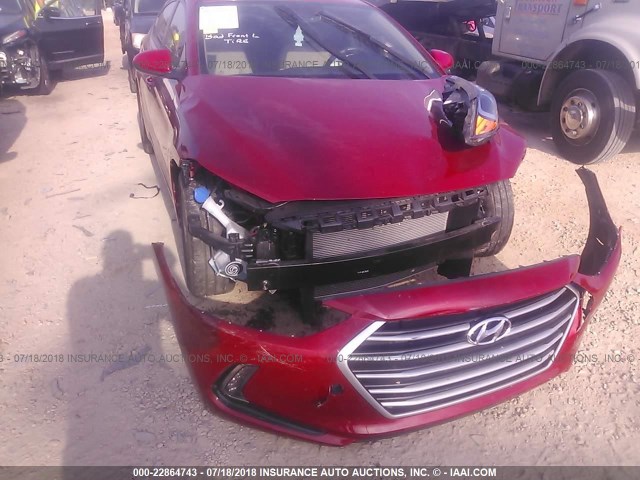 KMHD84LF2HU250129 - 2017 HYUNDAI ELANTRA SE/VALUE/LIMITED RED photo 6