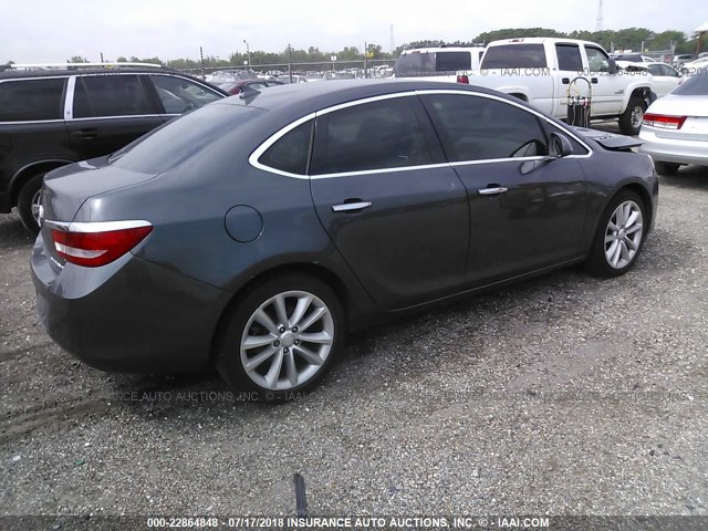 1G4PP5SK2D4127624 - 2013 BUICK VERANO ნაცრისფერი ფოტო 4