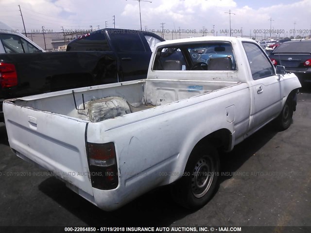 4TARN81A5NZ021312 - 1992 TOYOTA PICKUP 1/2 TON SHORT WHEELBASE STB WHITE photo 4