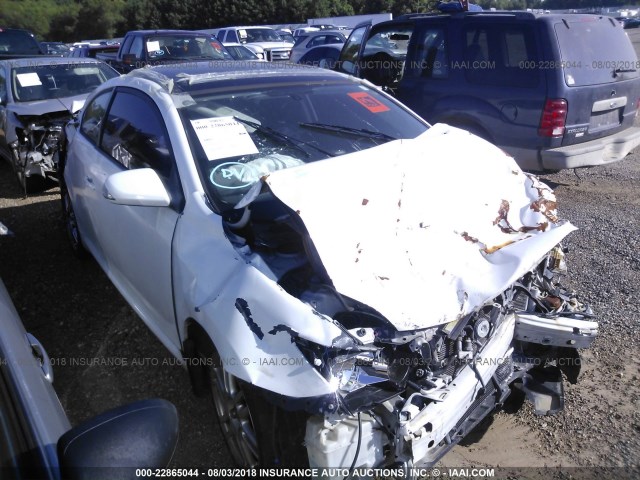 JTKDE167X50043032 - 2005 TOYOTA SCION TC 白色 照片 1