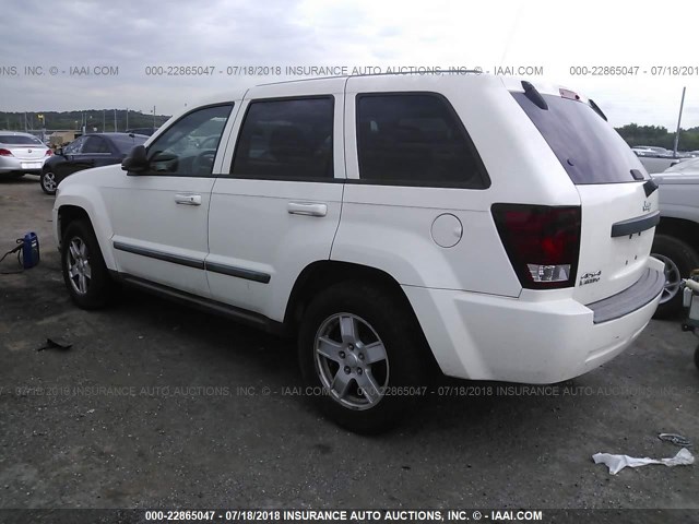 1J8GR48K47C687969 - 2007 JEEP GRAND CHEROKEE LAREDO/COLUMBIA/FREEDOM 白色 照片 3