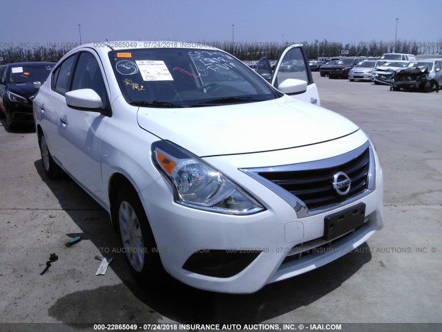 3N1CN7AP6HL850932 - 2017 NISSAN VERSA S/S PLUS/SV/SL WHITE photo 1