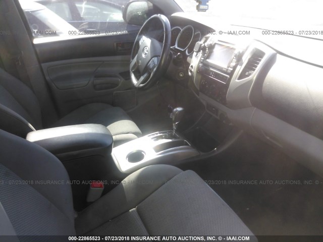 5TFLU4ENXDX065996 - 2013 TOYOTA TACOMA DOUBLE CAB შავი ფოტო 5