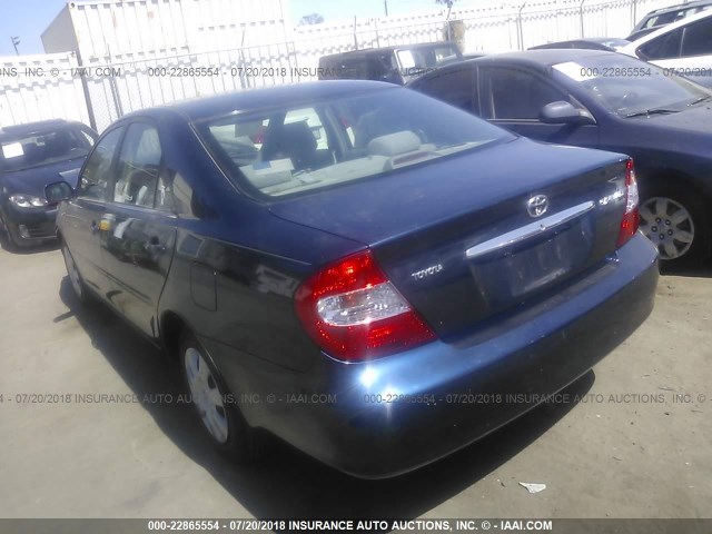 4T1BE32K94U348402 - 2004 TOYOTA CAMRY LE/XLE/SE BLUE photo 3