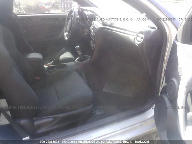 JTKJF5C78B3009614 - 2011 TOYOTA SCION TC 银色 照片 5