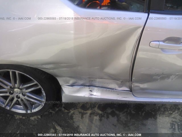 JTKJF5C78B3009614 - 2011 TOYOTA SCION TC 银色 照片 6