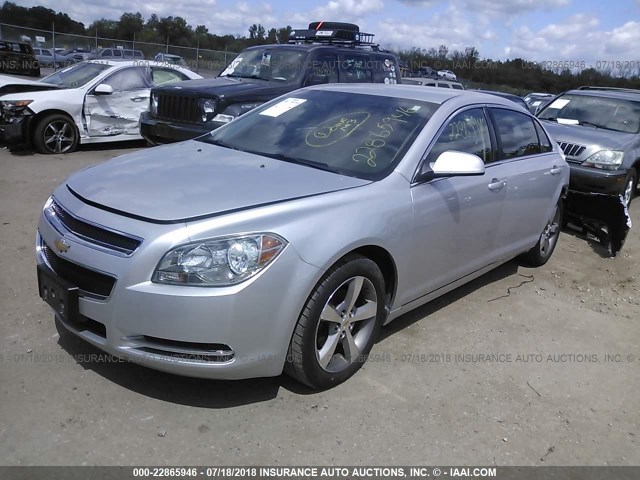 1G1ZC5EU3BF347144 - 2011 CHEVROLET MALIBU 1LT 银色 照片 2
