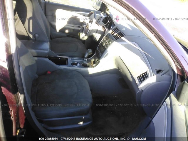 1GNEV13D39S132478 - 2009 CHEVROLET TRAVERSE LS BURGUNDY photo 5