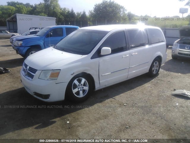 1D8HN54P48B135685 - 2008 DODGE GRAND CARAVAN SXT WHITE photo 2