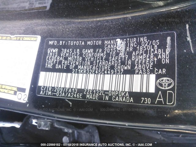 2T1KR32E45C449137 - 2005 TOYOTA COROLLA MATRIX XR BLACK photo 9