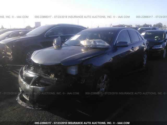4T4BF3EK2BR153950 - 2011 TOYOTA CAMRY SE/LE/XLE GRAY photo 2