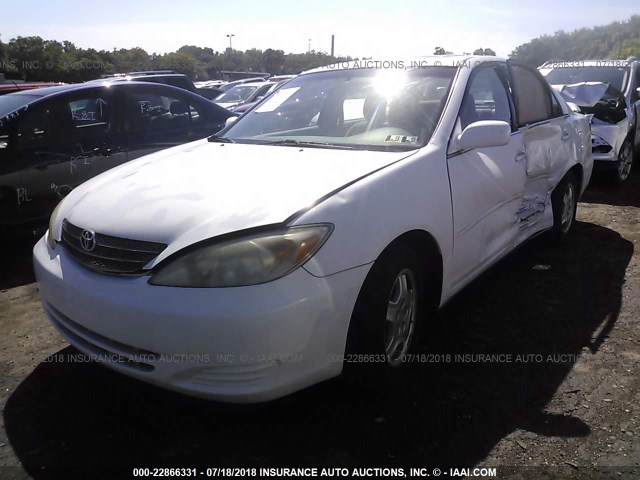 4T1BF32K42U007242 - 2002 TOYOTA CAMRY LE/XLE/SE 白色 照片 2