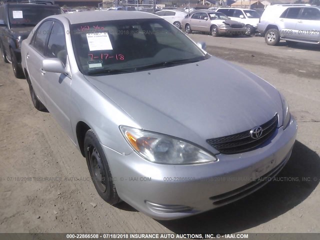 4T1BE32K54U887633 - 2004 TOYOTA CAMRY LE/XLE/SE Gümüş foto 1