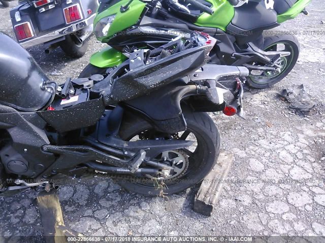 JKAEXEE1XDDA13317 - 2013 KAWASAKI EX650 E BLACK photo 6