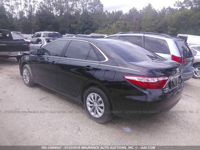 4T1BF1FK1HU413728 - 2017 TOYOTA CAMRY LE/XLE/SE/XSE 黑色 照片 3