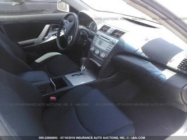 4T1BE46K77U608994 - 2007 TOYOTA CAMRY NEW GENERAT CE/LE/XLE/SE SILVER photo 5