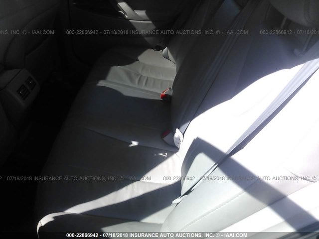 4T1BK3EK5BU124982 - 2011 TOYOTA CAMRY SE/LE/XLE ნაცრისფერი ფოტო 8