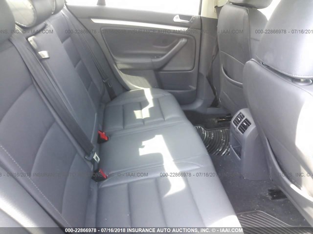 3VWEF71KX7M176569 - 2007 VOLKSWAGEN JETTA WOLFSBURG 黑色 照片 8